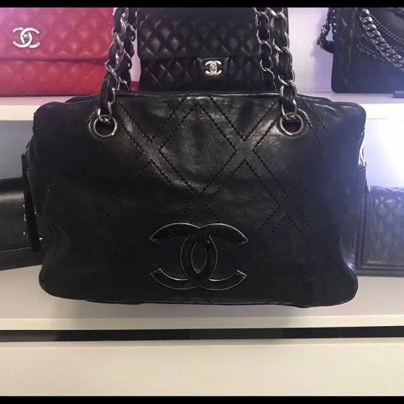 Chanel leather bag - Picture 3 of 15